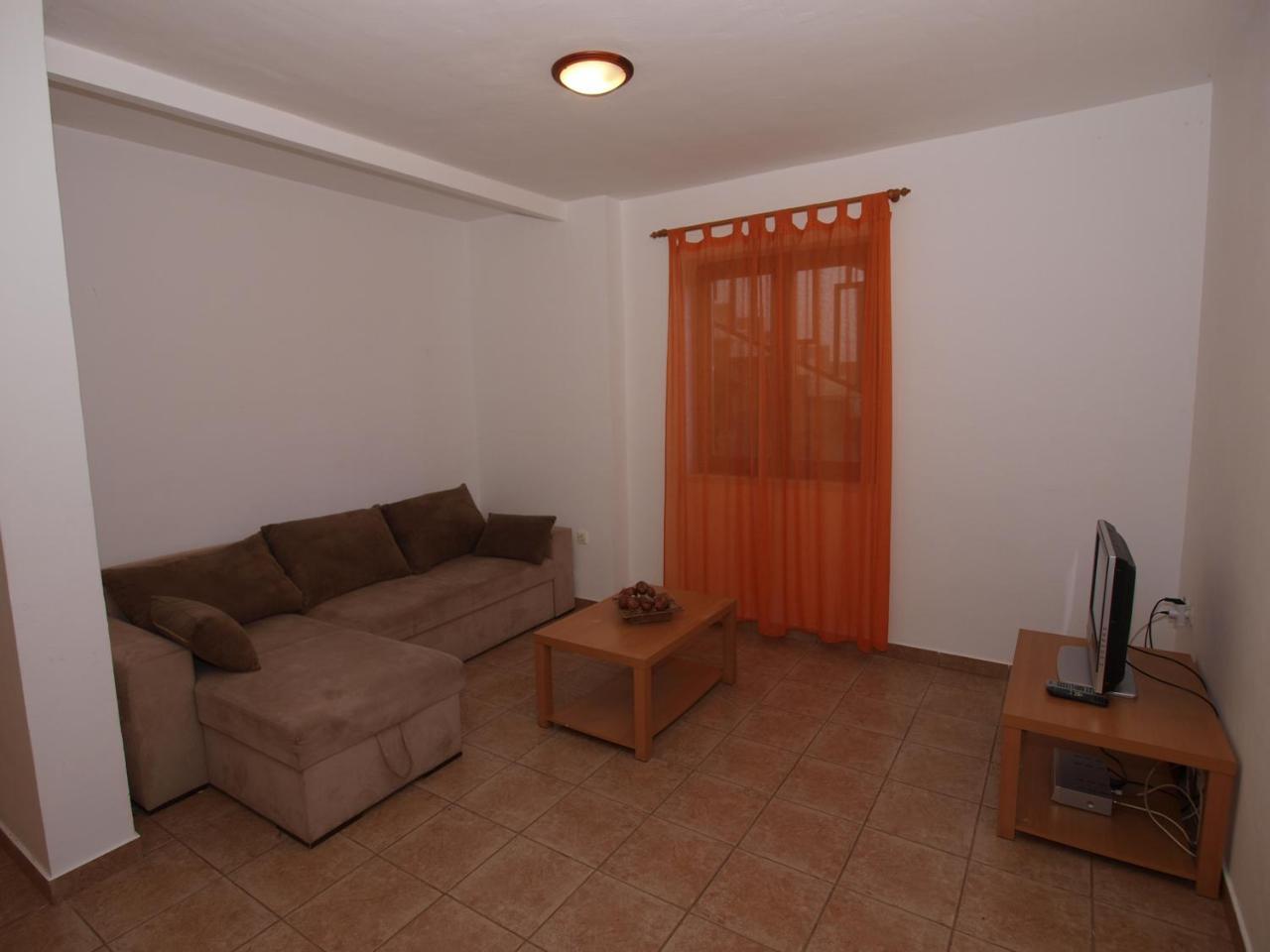 Apartments Emil 769 Fazana Exterior photo